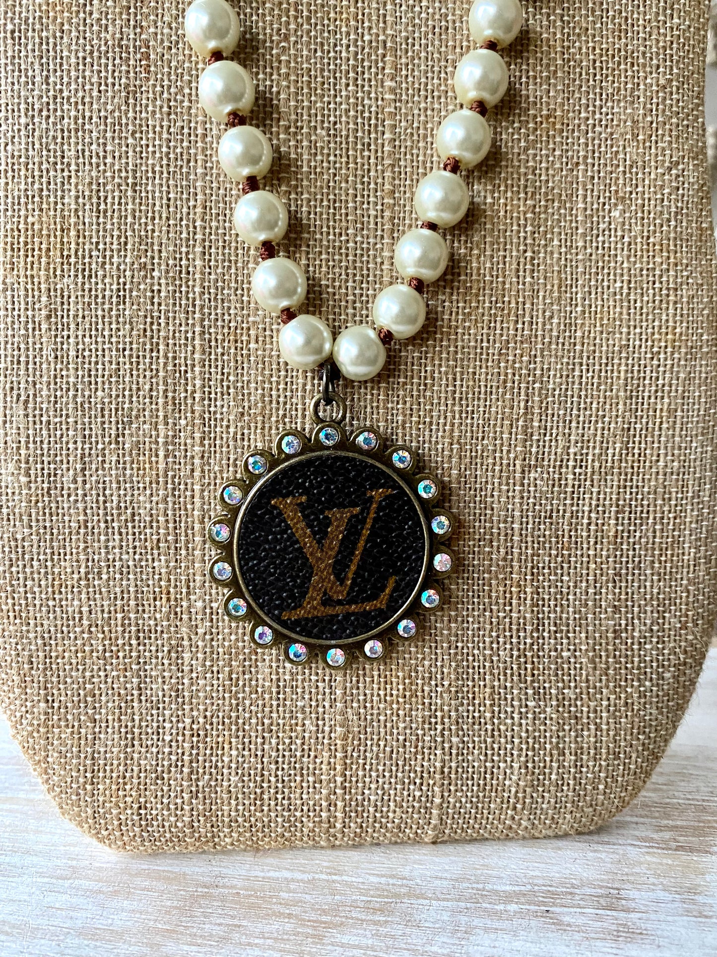 Upcycled Pearl Necklaceu