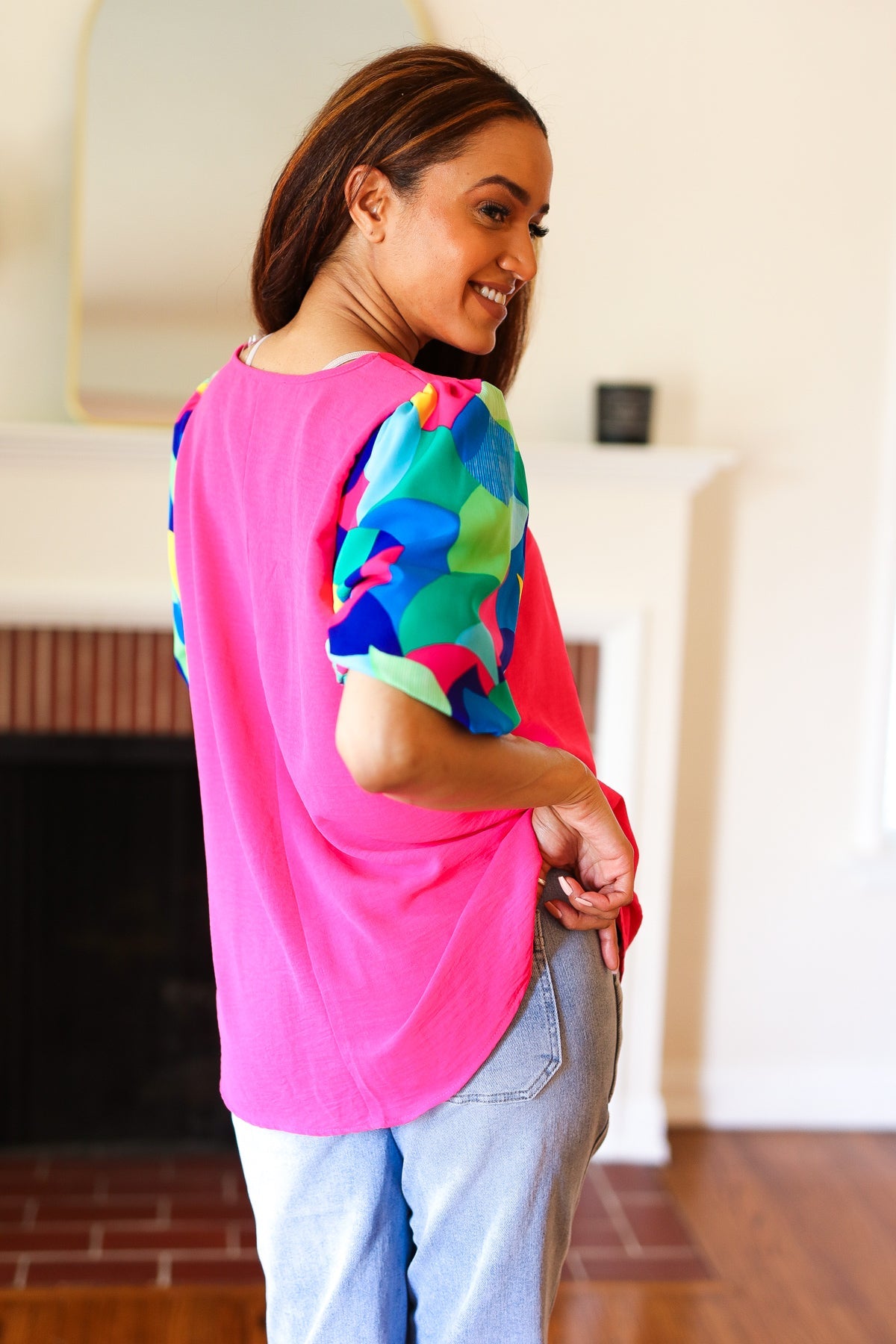 Tell Your Story Fuchsia Geo Print Puff Sleeve Top