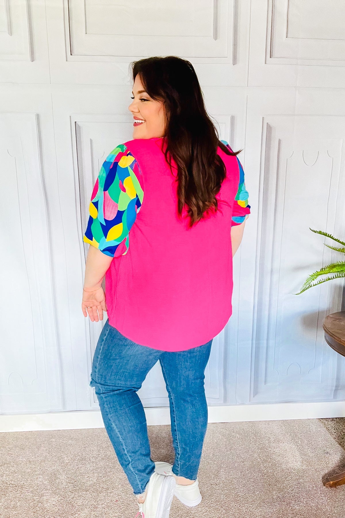 Tell Your Story Fuchsia Geo Print Puff Sleeve Top